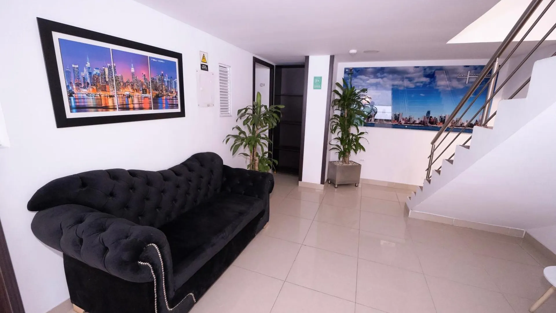 Sixth House Suite Cali Hotel