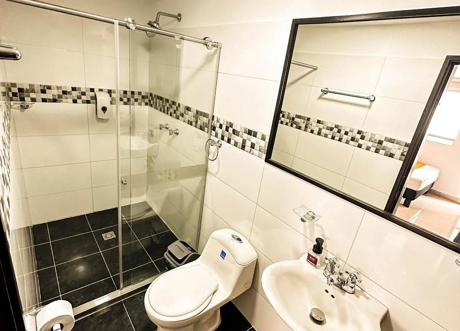 Sixth House Suite Cali Hotel